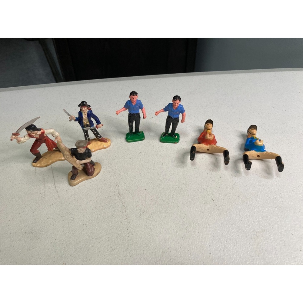 Safari Ltd and Mixed Lot Of Pirates Horse Riders Citizens Mini Figures Lot of 7